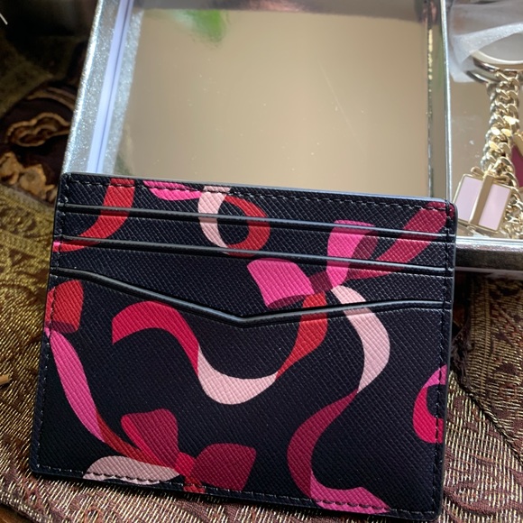 Authentic KATE SPADE Leather gift print card case and keychain set - Picture 5 of 10